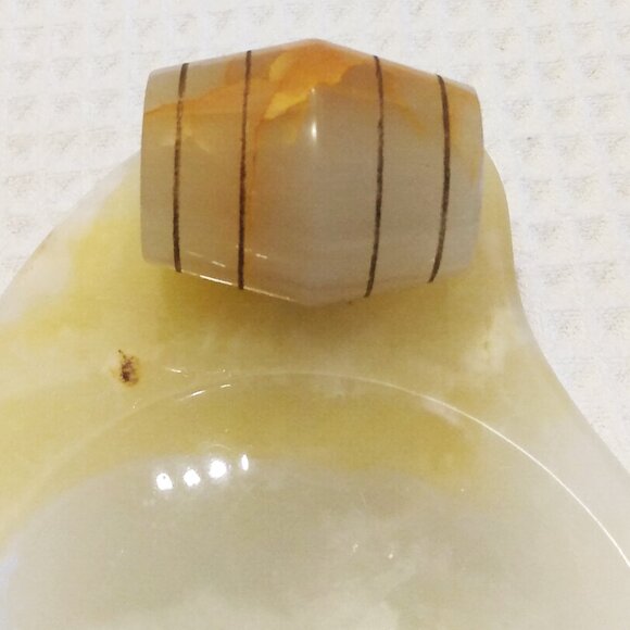 Vintage Alabaster Butterscotch Marble Keg Ashtray - Picture 6 of 11